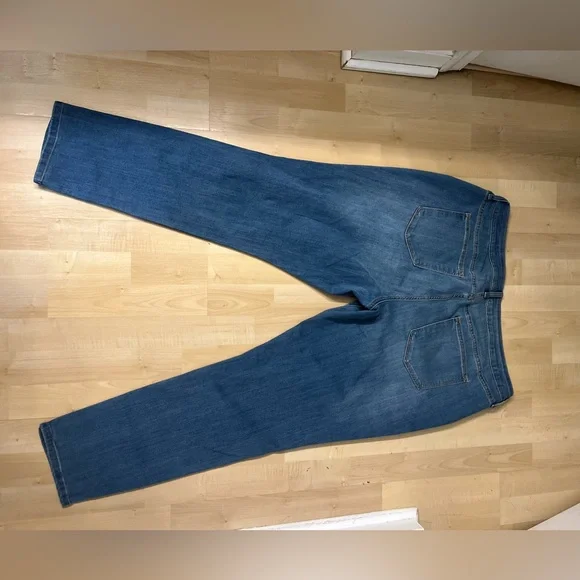 NWT Sonoma 18R Skinny Mid Rise 401 Donner Jean - Picture 3 of 9